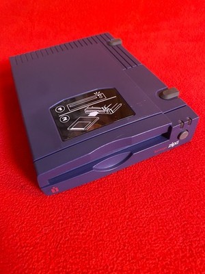 iomega Zip Drive Laufwerk externes Laufwerk Z100P2 100 MB ohne Netzteil