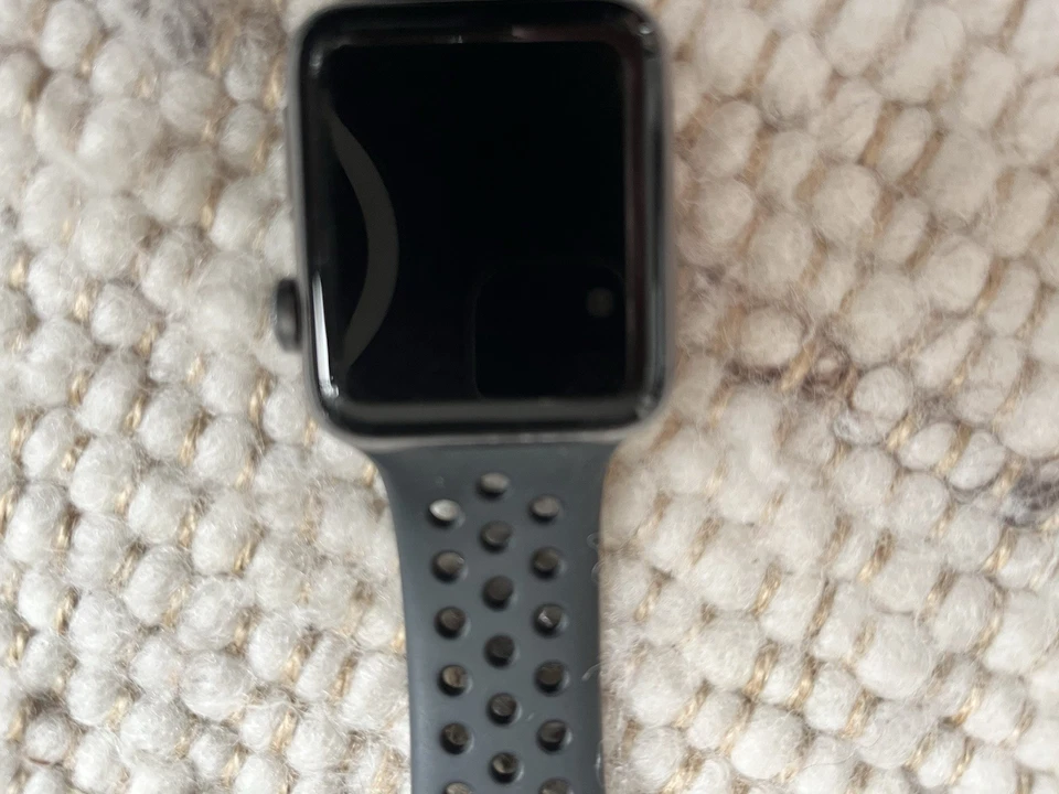 Apple Watch Series 2 Aluminium 42mm 2m Ladekabel - Bild 4 von 4