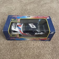 1997 6 Mark Martin Valvoline Ford Thunderbird 1:24 Diecast Revell NIB