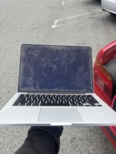 Apple MacBook Air 13-inch A 1298