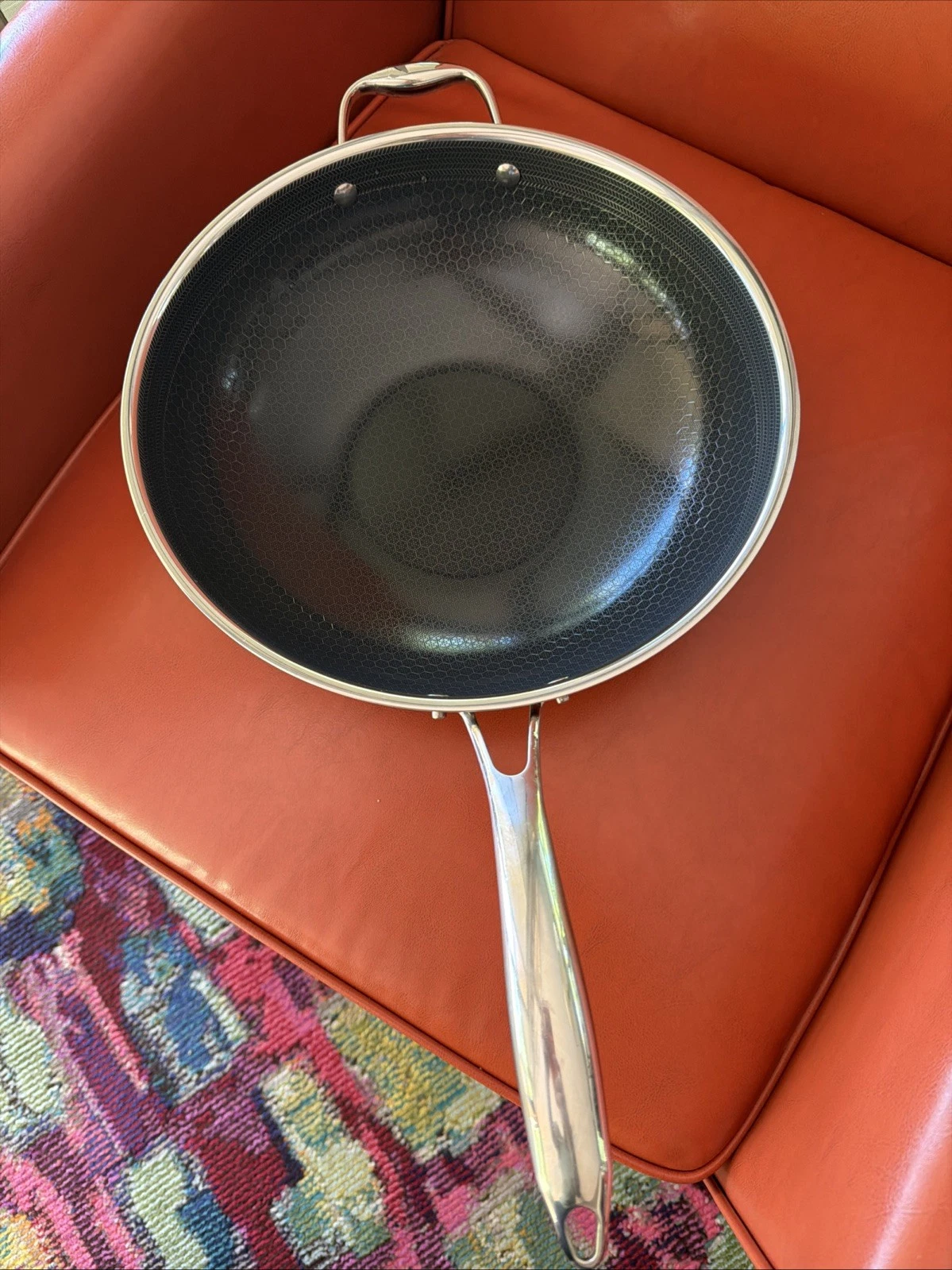 HARDLY USED HexClad Hybrid 12 in Nonstick WOK Frying Pan NO Glass Lid
Opens in a new window or tab