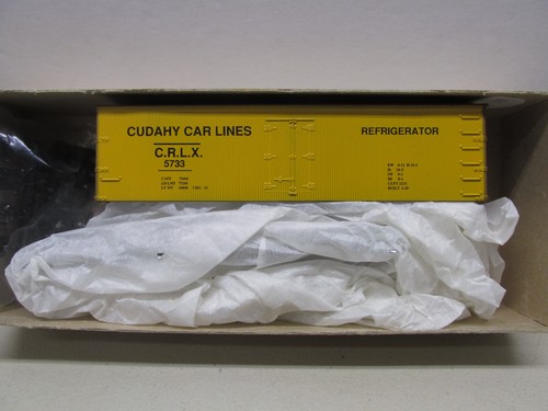 ROUNDHOUSE ~ CUDAHY CAR LINES 36' COCHE REFRIGERADO DE CARNE # 5733 ~ KIT ~ ESCALA HO ~ LOTE CON | Zustand: New