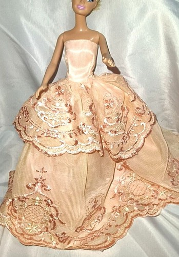 Barbie/Sindy/Steffi Modepuppe Outfits, Ballkleid/Partykleid + Schuhe AKTUALISIERT - Bild 89 von 131