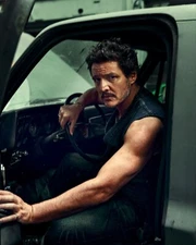 Pedro Pascal 8x10 Photo