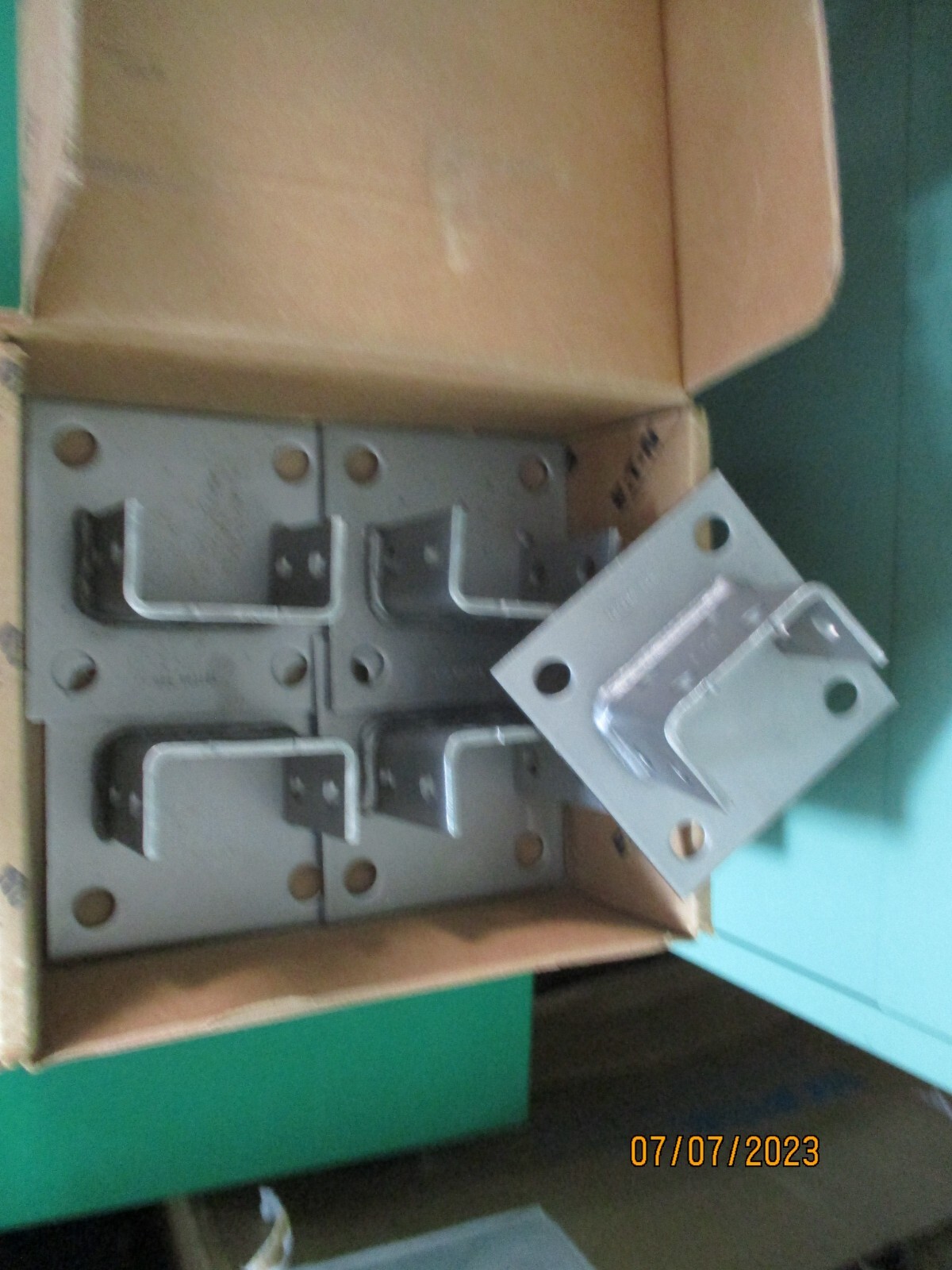 Picture 1 of 4