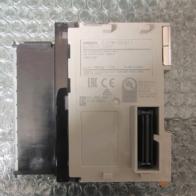 1PC Omron CJ1W-OD211 PLC Input Unit CJ1W-OD211 New In Box