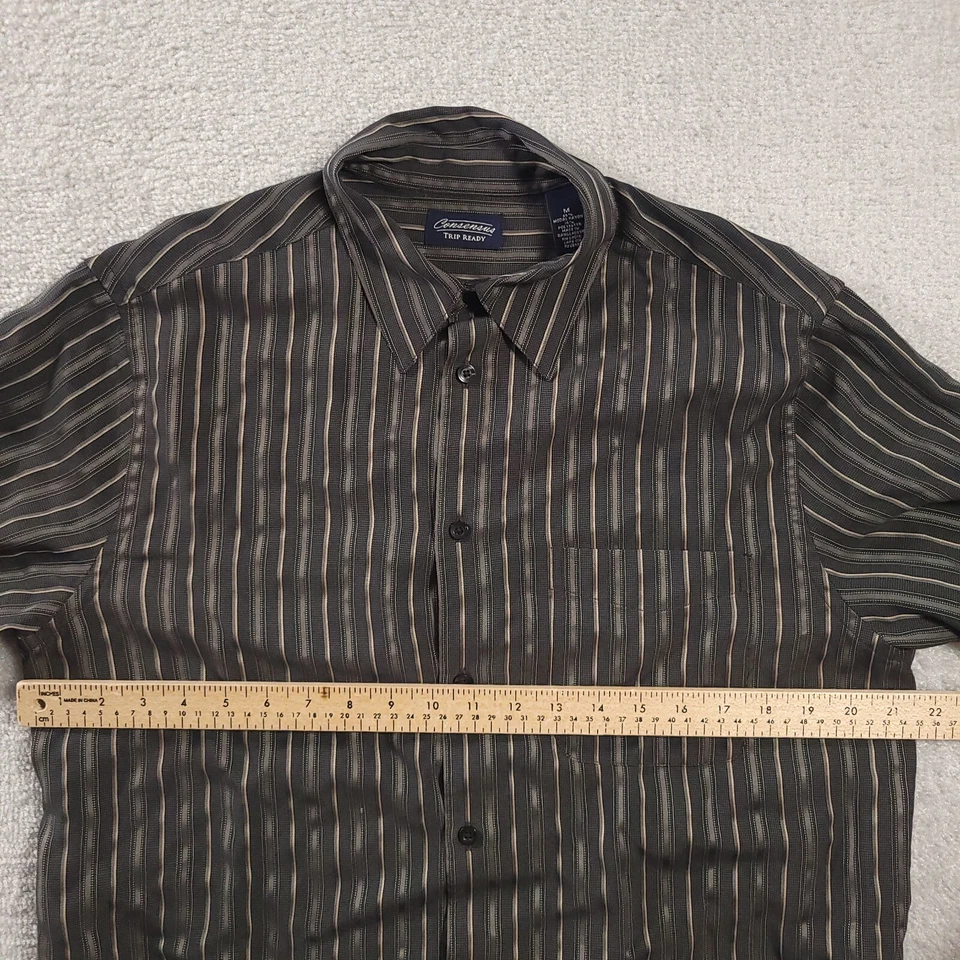 Consensus Trip Ready Short Sleeve Lightweight Camp Shirt Men's Medium Gray - Image 4 of 4