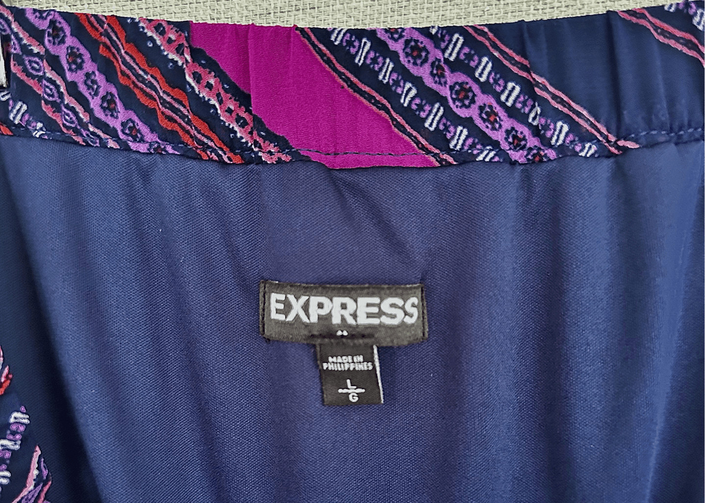 Express Patterned Dress size L - image 4