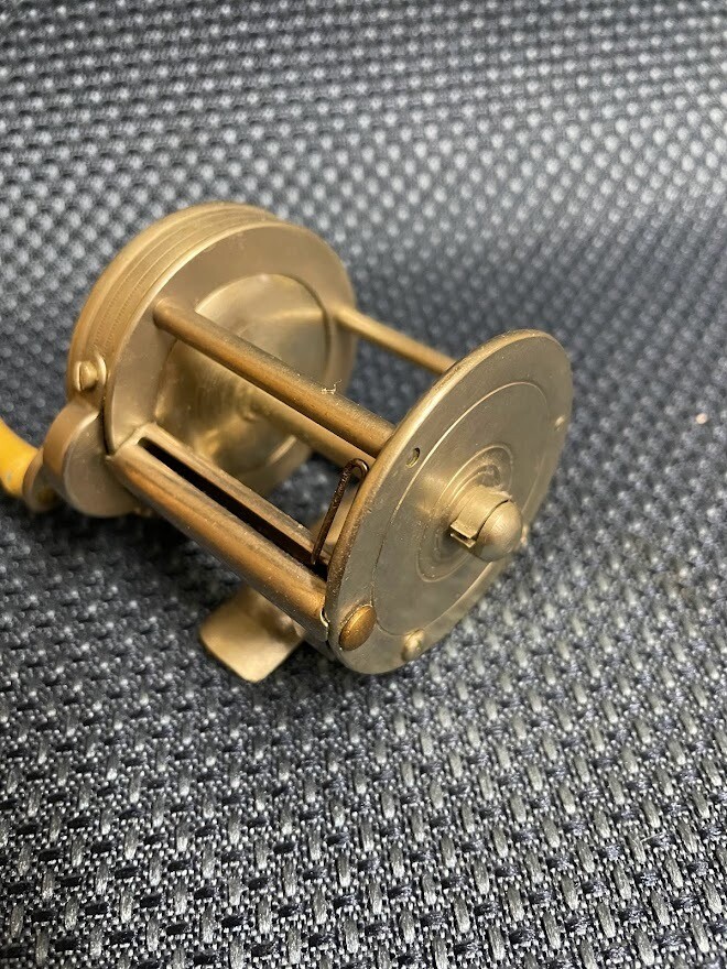 JAMES HEDDON’S SONS DOWAGIAC MICH 3-35 James Heddon Sons Dowagiac MI 3-35 Vintage Fishing Reel with