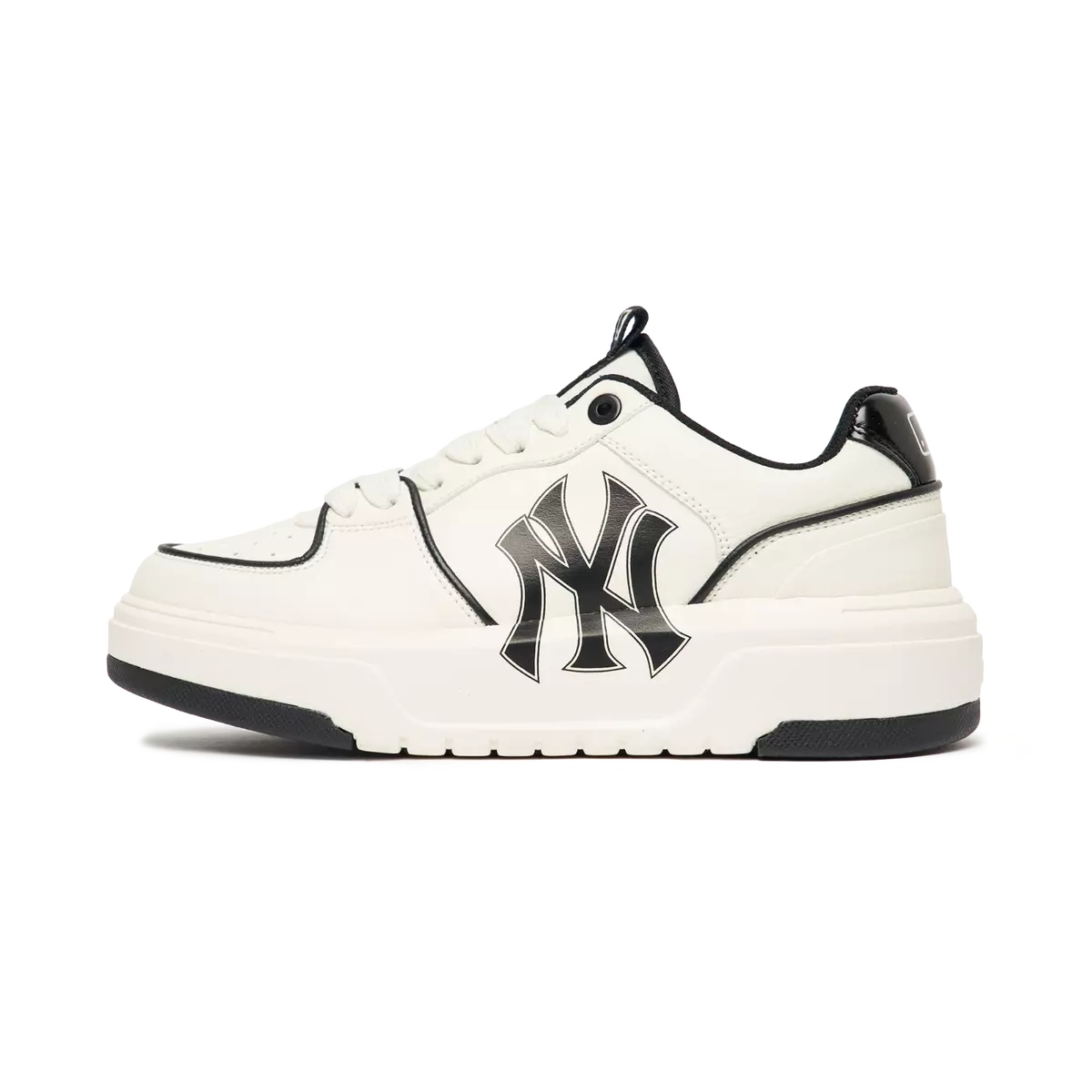 MLB Chunky Liner New York Yankees Shoes NY Baseball Sneakers White/Black US  5-12