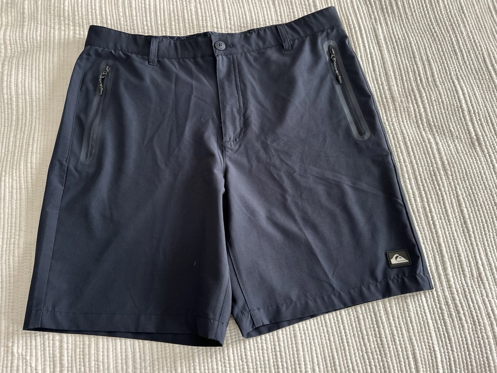 Quiksilver Men's Blue Hybrid Quick Dry Shorts Size 36