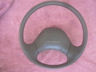 94 Chevrolet S10 GMC Sonoma black steering wheel w/ horn button used # 16750924