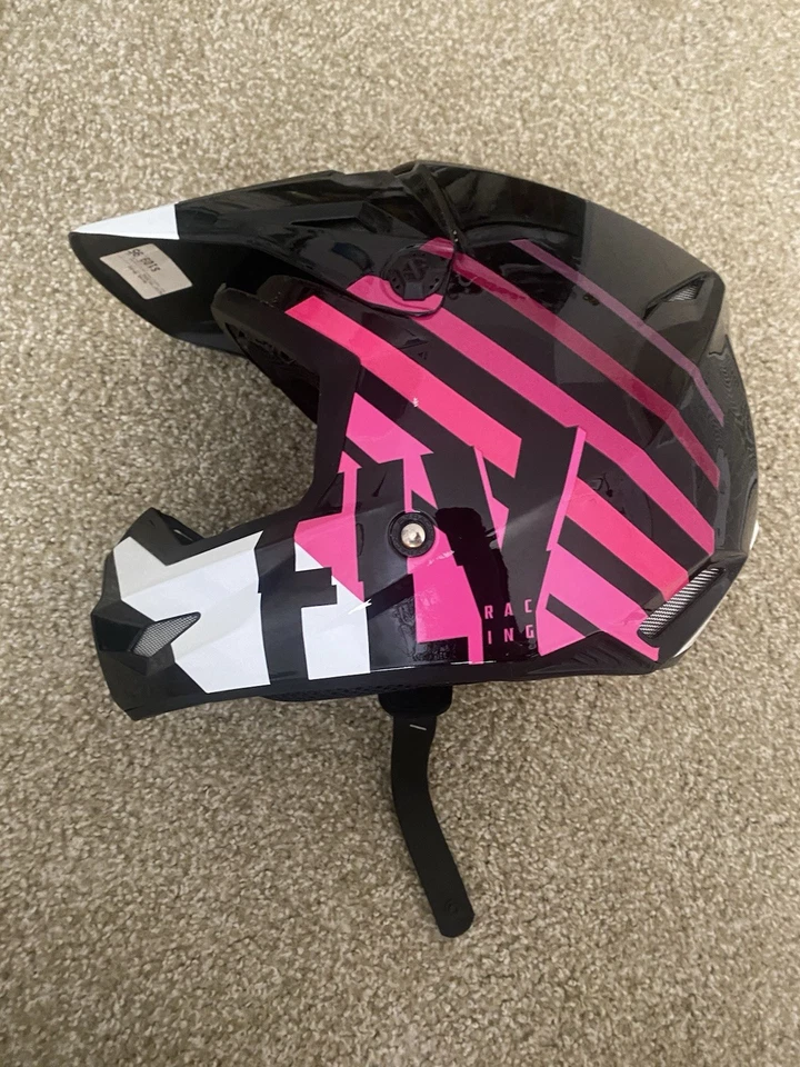 Womens Fly Racing Pink Helmet Size Large (59-60cm) - Image 3 of 4