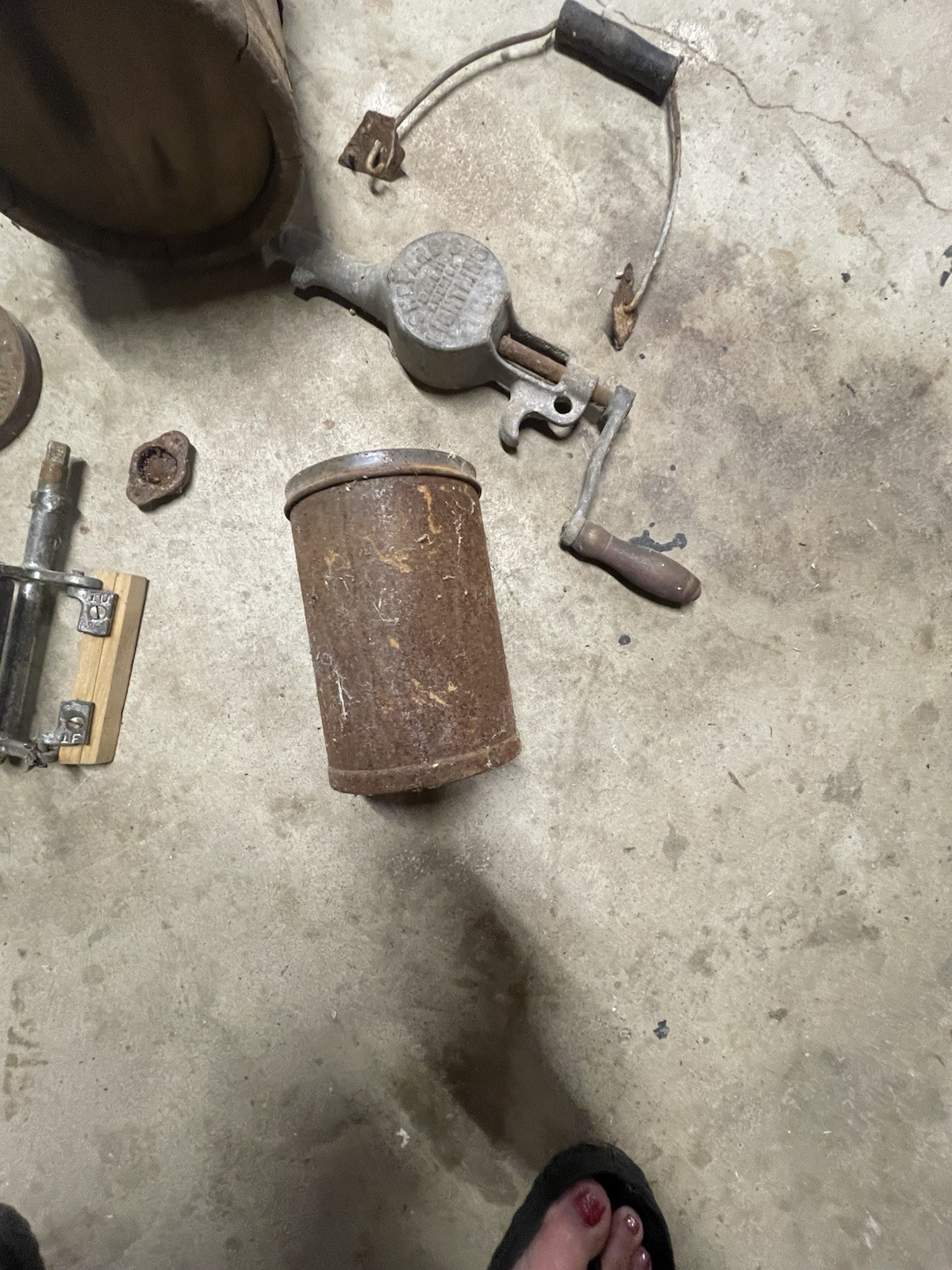 Antique Shepard’s Lightning Metal Ice Cream Maker 1 Quart Hand Crank