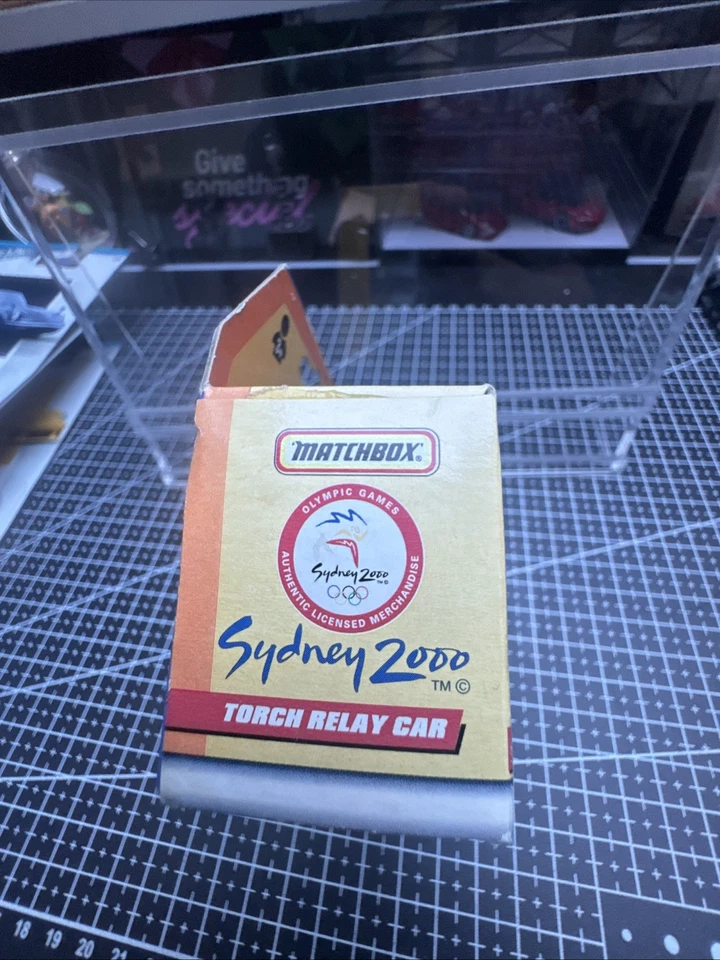 Official Limited Edition Matchbox Sydney 2000 Olympic Torch Relay Car Rare New - Image 3 of 4