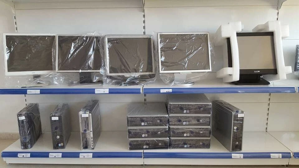 PC Computer Fisso usato completo di Monitor 19" Dual Core 4GB 250 GB con WEBCAM - Immagine 2 di 4