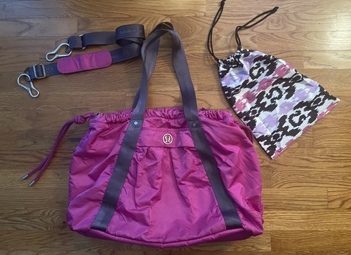 lululemon run ways duffel
