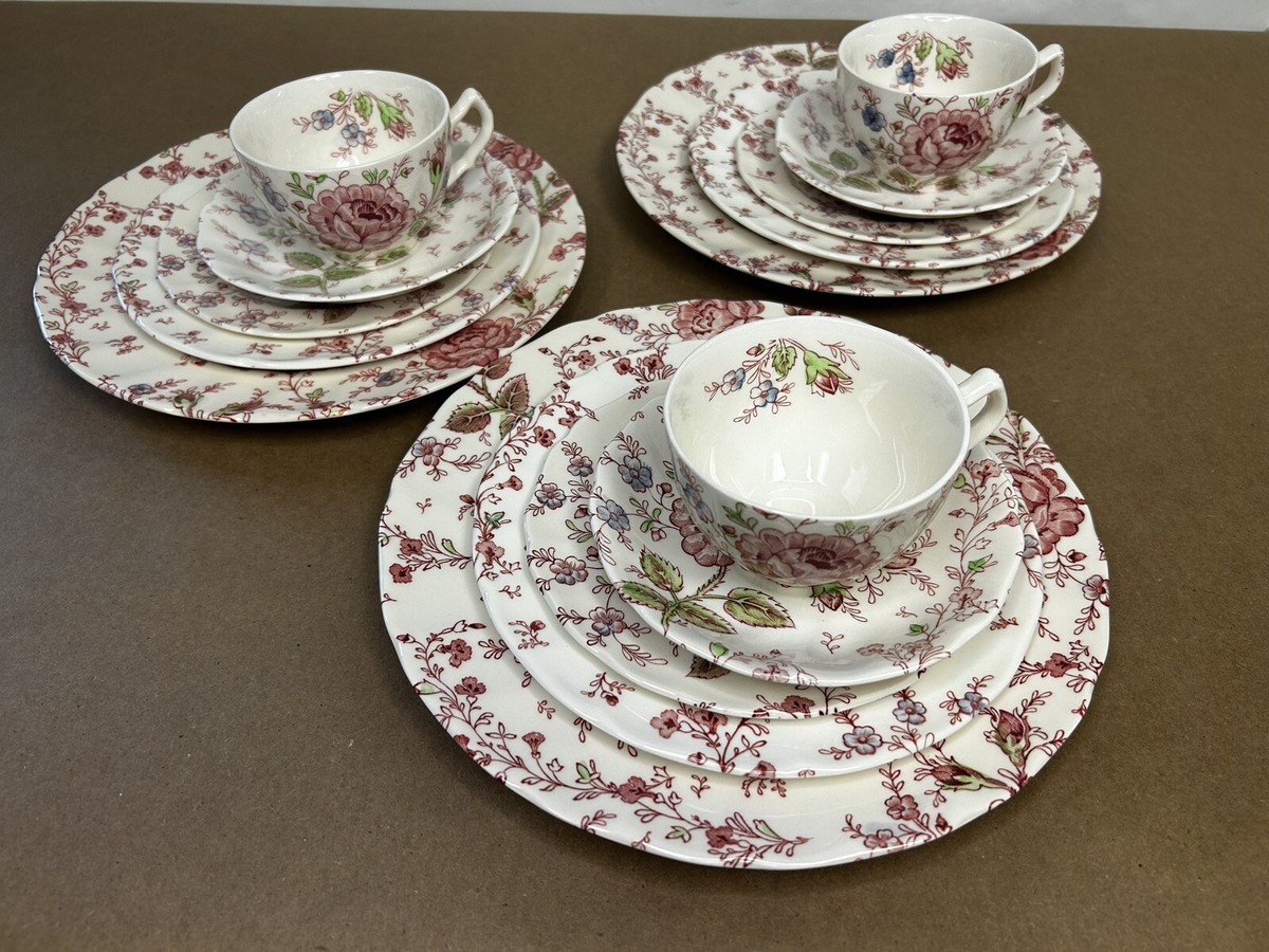 Johnson Brothers Rose Chintz Fine China 15 Pieces Pink/black Label