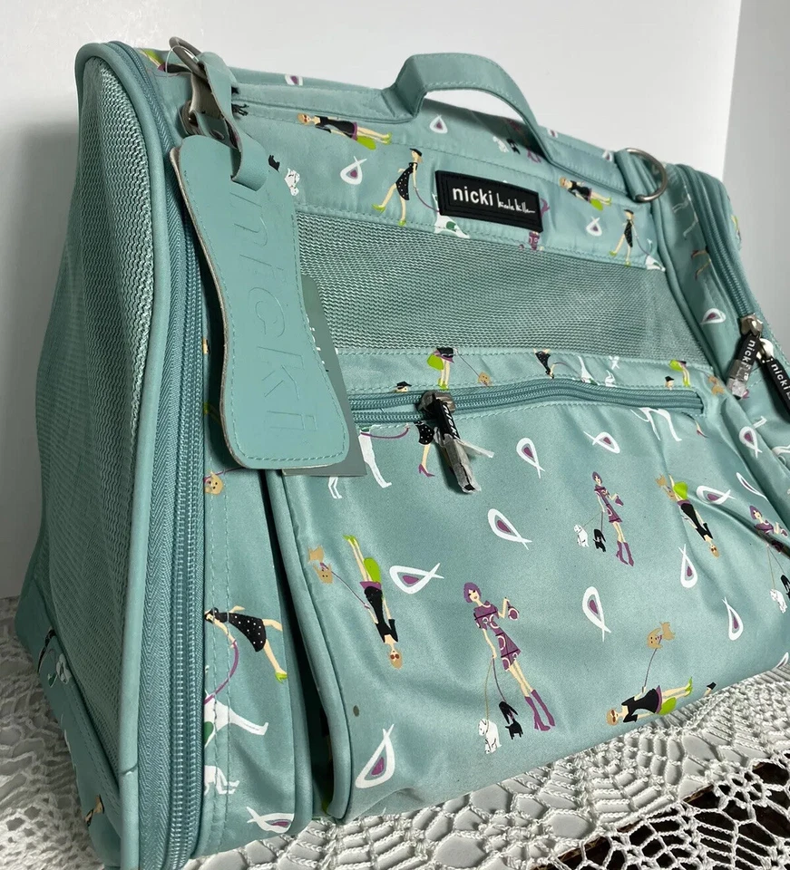 Mochila Bolso Porta Mascotas Nicole Miller Best In Show Suave Pequeño Animal Verde Nueva con Etiquetas Foto 2 de 4