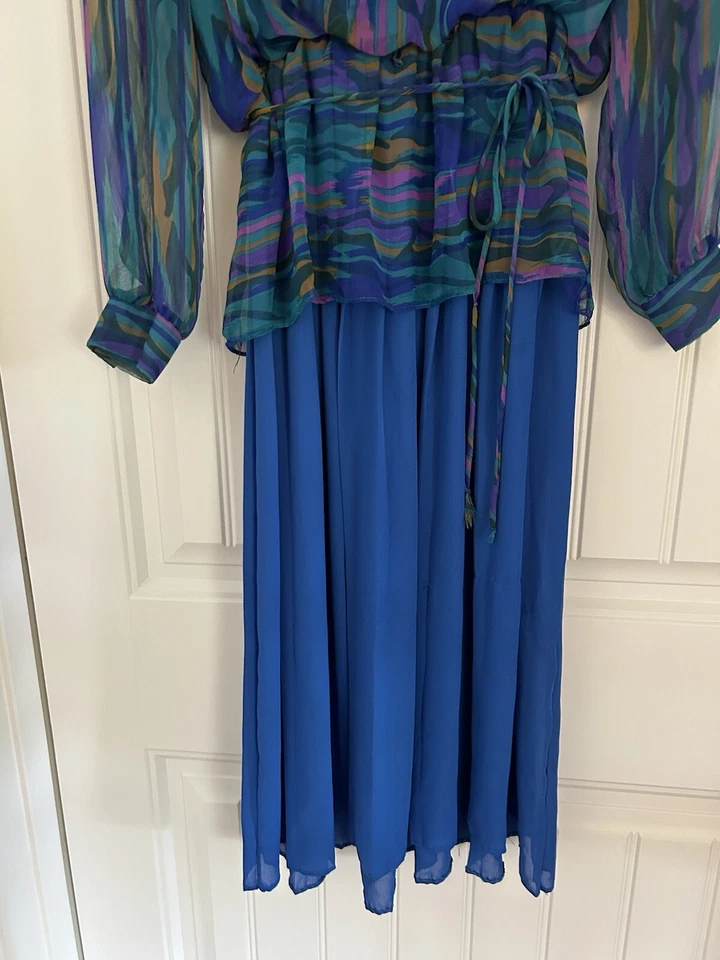 Antigo Vestido Feminino Plissado de Chiffon Tamanho 10 Lisa Michaels Colorido - Imagem 4 de 4