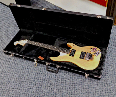 2025  Washburn USA Nuno Bettencourt N4 Vintage Custom Shop USA Electric Guitar!