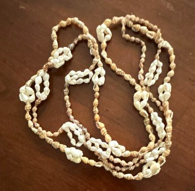 White & Beige Natural Shell Beaded Strand Necklace, Beach Bohemian Sea
