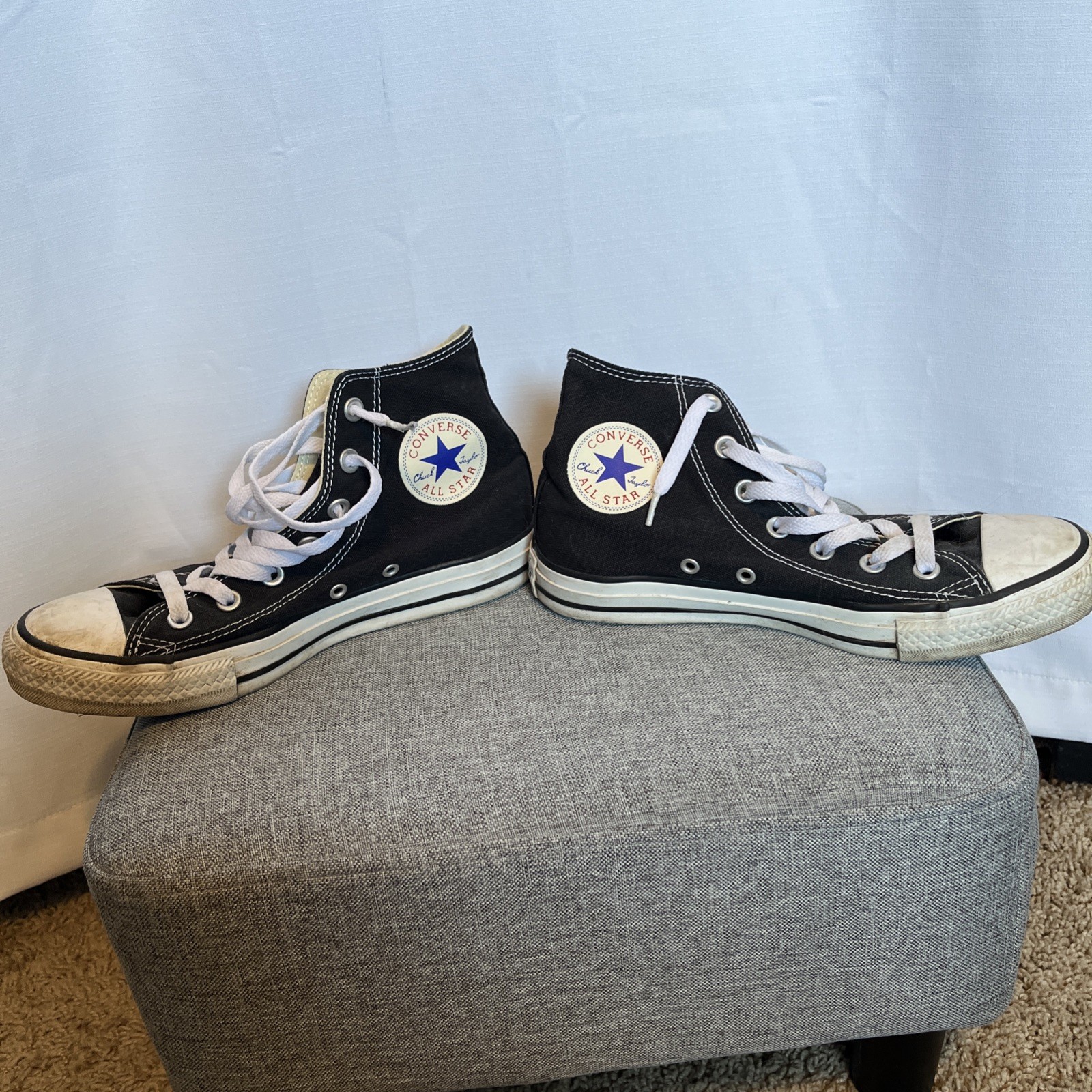 Black Converse All Stars Chuck Taylor Women’s 8/ Men’s 6 High Top