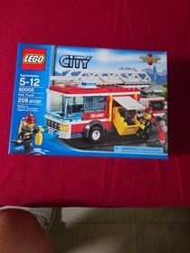 ▰▰RETIRED 2013 ▰▰LEGO City Fire Truck ▰▰ 60002 NEW Factory Sealed Collectible