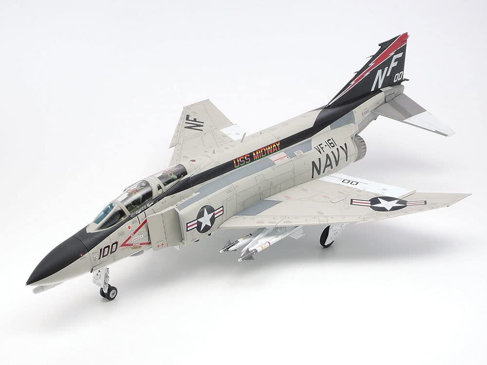 Tamiya 1/48 No.121 McDonnell Douglas F-4B Phantom II 61121 Plastic