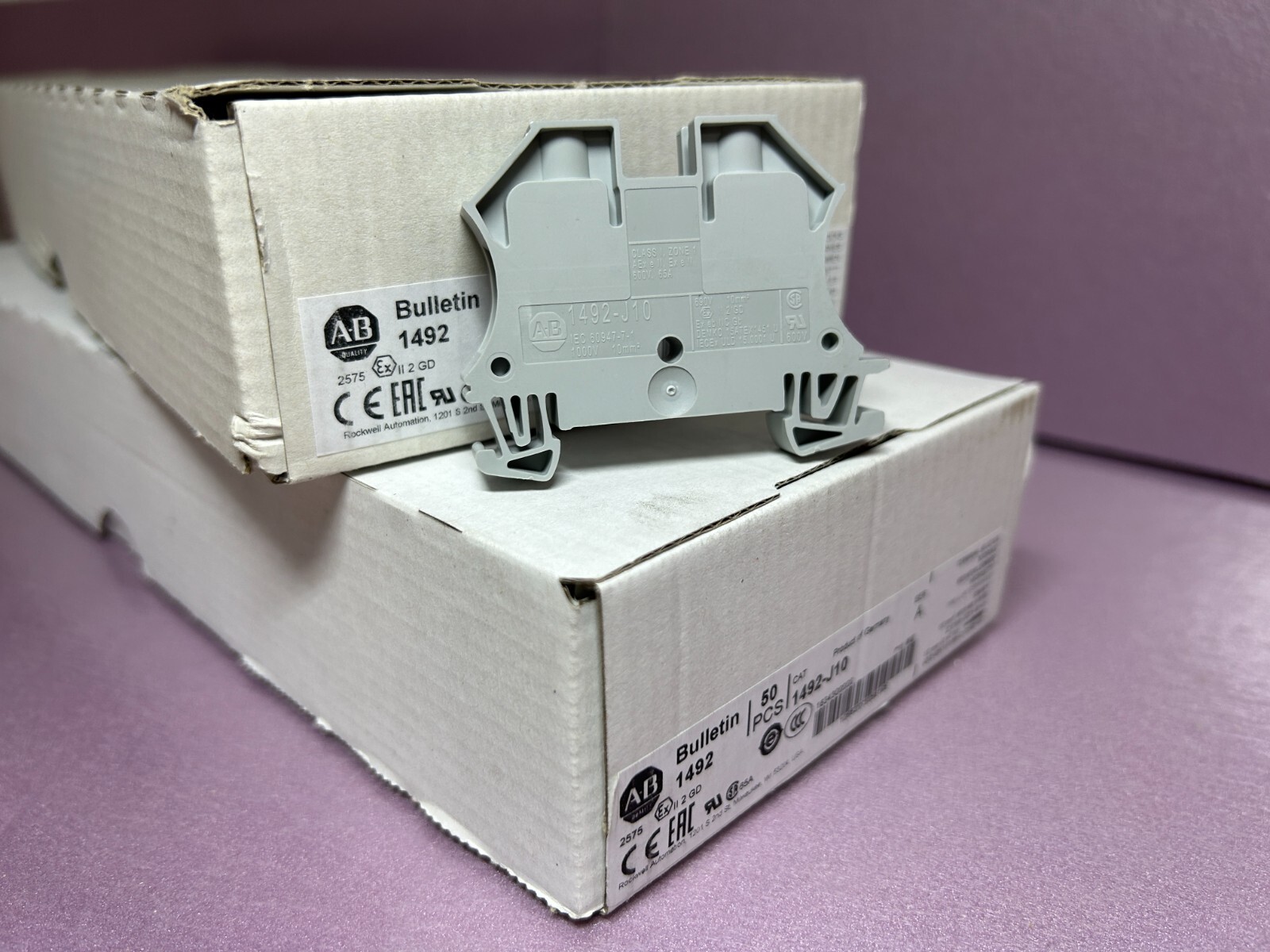 1492-J10 Terminal Blocks New - Quantities available