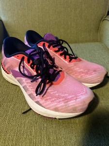 brooks ravenna 10 womens