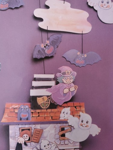 Vintage Halloween House Paper Mobile Decoration 1995 - Picture 3 of 11
