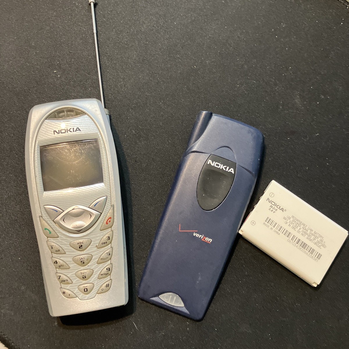 Nokia 3589i Vintage Cell Phone (Verizon) - Grey/Blue