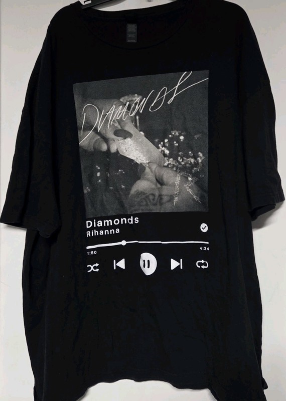 Rihanna Diamonds World Tour 2013 2-Sided T-Shirt, Sz 3XL