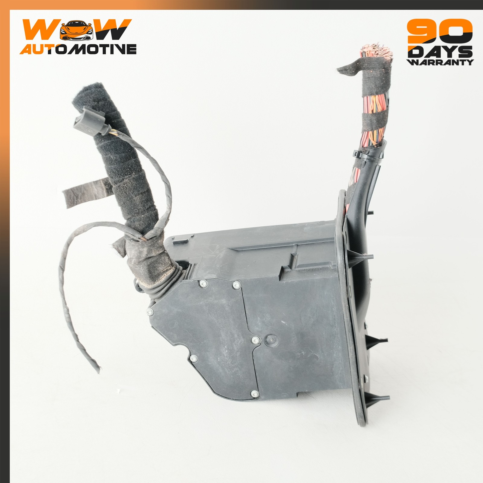04-13 BENTLEY CONTINENTAL FLYING SPUR ENGINE BAY ROOM RELAY JUNCTION FUSE BOX OE