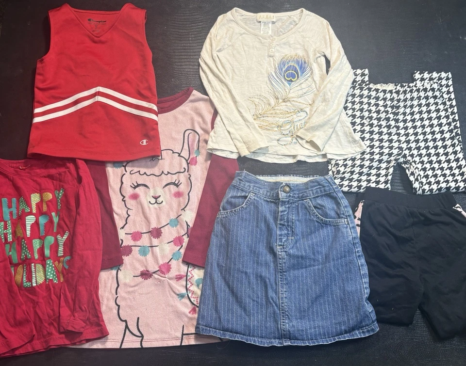 Girls size 4 and 5 Bundle Guess Lei Btween - Image 2 of 4