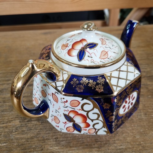 Antique 1920's Gibsons Staffordshire Gaudy Welsh Style Teapot - Picture 4 of 10