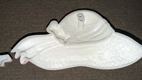 Juego de 7 sombreros de plástico con arcos exhibición de pared vintage Burwood Products 1987 EE. UU. - Imagen 5 de 5