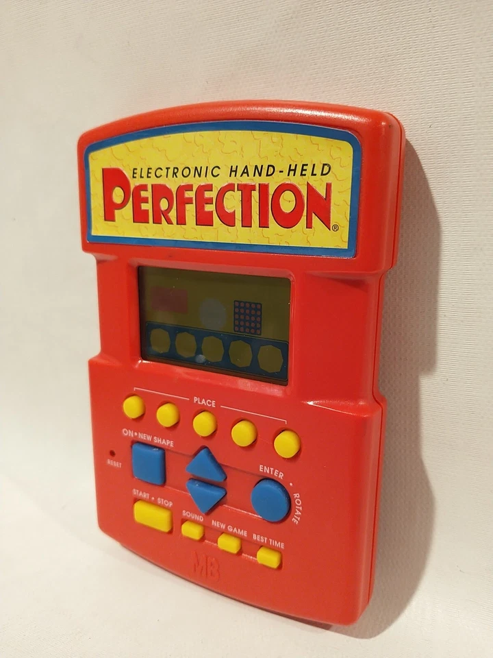 1996 Trivial Pursuit Best of Genus Electronic Handheld Perfection Portable Game - Image 3 of 4