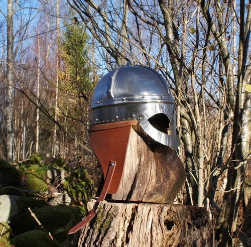 Gjermundbu Viking helmet - Picture 12 of 16