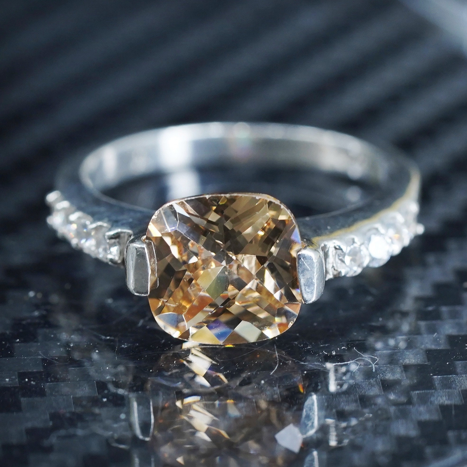 Size 8, sterling silver 925 stackable ring with s… - image 1