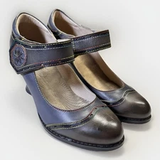 Spring Step L’Artiste Leather Mary Jane Heels Sz 36 (US 6) Color Stitch Detail