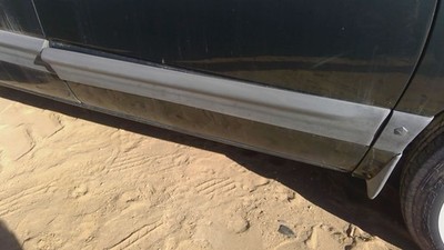 1996-00 Chrysler Voyager Passenger Right Front Moulding From Door Oem Trim Strip