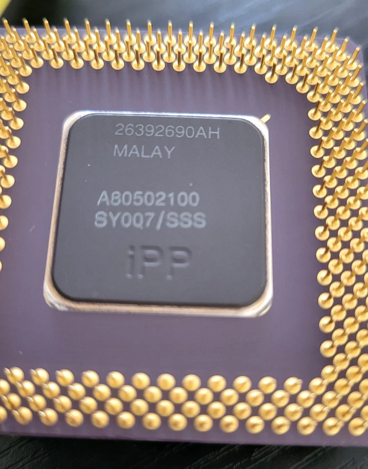 Intel Pentium 100Mhz CPU Socket A80502-100 SY007 Vintage Retro - Image 4 of 4