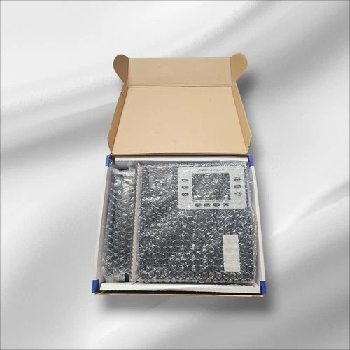 Grandstream GXP2130 3-Line VoIP Phone–HD Voice - PSU+ Wall/Desk NEW OPEN BOX