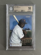 1997 Fleer DAVID ORTIZ Rookie Card BGS PRISTINE 10 RC Card No. 512 (2/3). rookie card picture