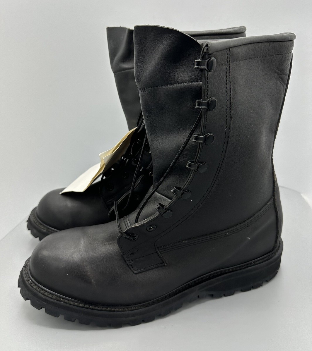 New Vibram Black Combat Boot, Intermediate Cold/Wet, 4 N, MIL-B