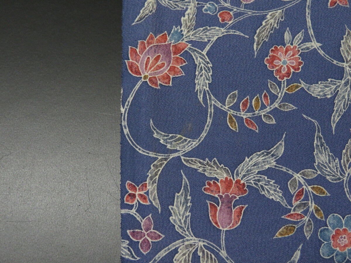 1Z01z60 Japanese Kimono Silk FABRIC Lavender blue Flowers