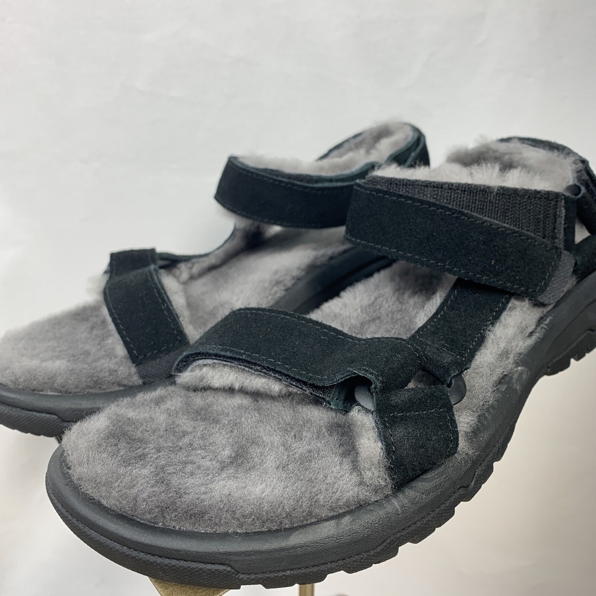 Teva hurricane Black Sandals with shearling Lining Mens NEW MEN main image 2