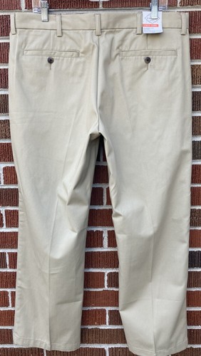 NWT ST. JOHN'S BAY EASY CARE CLASSIC FIT MEN'S TAN KHAKI PANTS FLAT FRT 38 x 29 - Picture 2 of 4